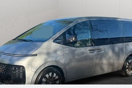 Hyundai STARIA 39.500 km 38.990 &euro; Dinslaken 46535