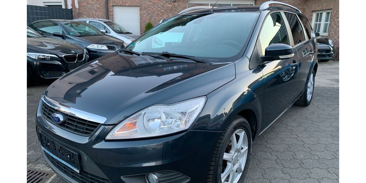 Ford Focus 148.000 km 4.950 &euro; Moers 47443