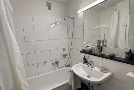 Wohnung Düsseldorf Stadtbezirk 3 - 1 Zimmer, 27 m&sup2;, 420&euro; | Angebot:25338808