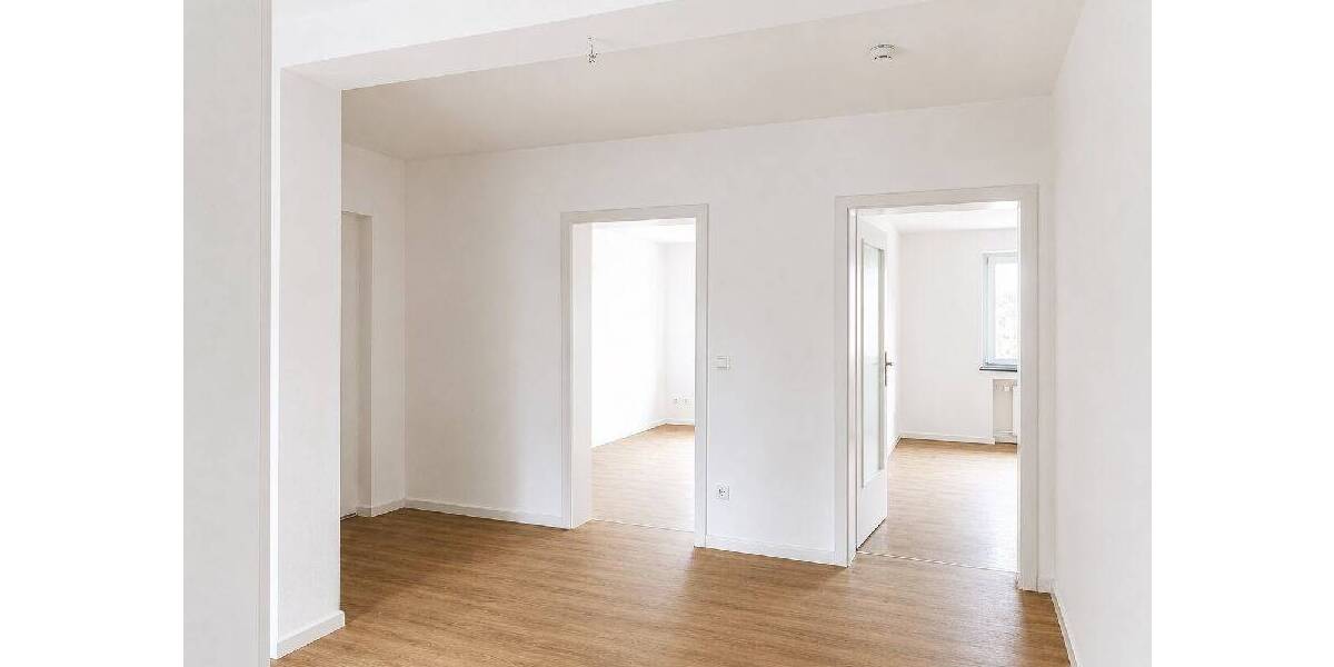 Etagenwohnung Krefeld Cracau - 3 Zimmer, 88 m&sup2;, 600&euro; | Angebot:26885797