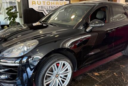 Porsche Macan 228.000 km 26.950 € Essen 45139