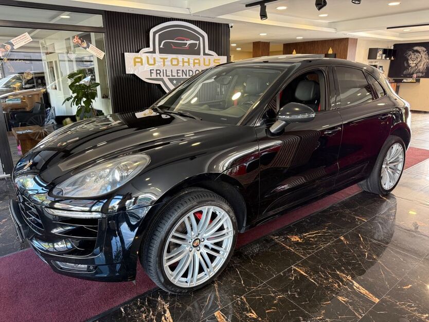Porsche Macan 228.000 km 26.950 € Essen 45139