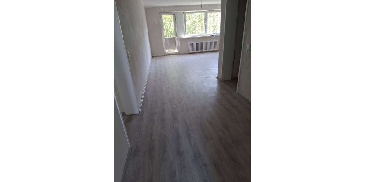 Etagenwohnung Duisburg Rheinhausen - 3 Zimmer, 81 m&sup2;, 648&euro; | Angebot:27030014