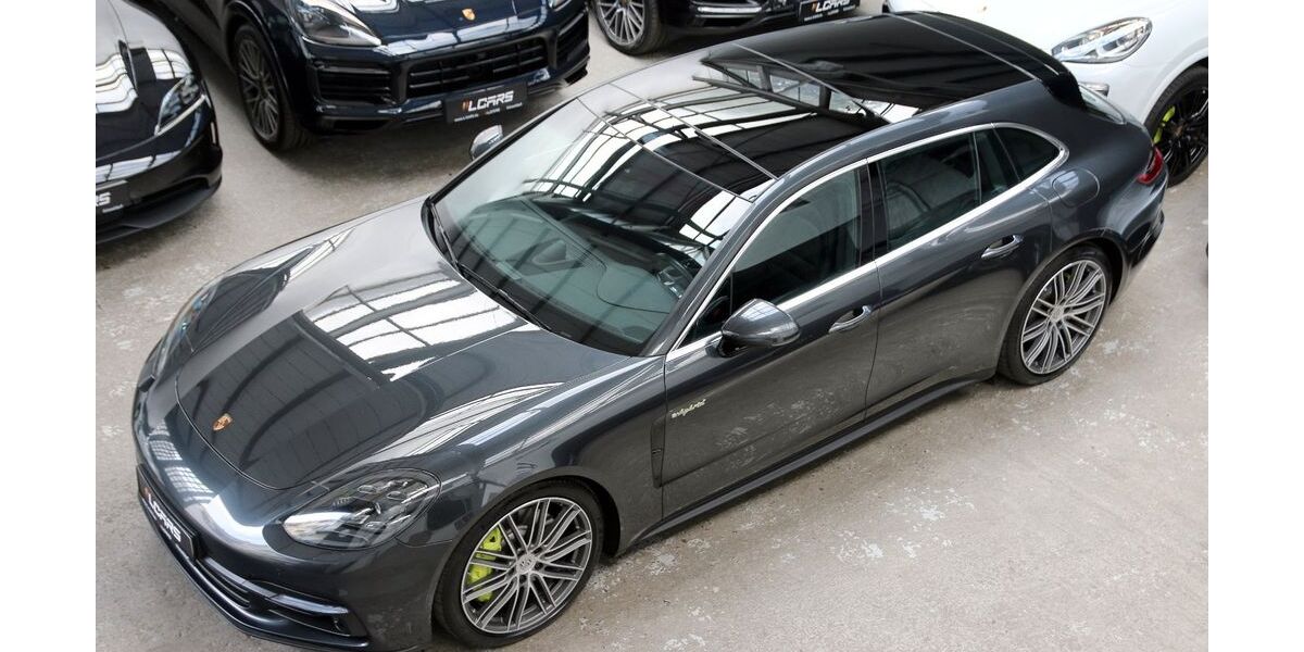 Porsche Panamera 153.309 km 48.490 &euro; Düsseldorf 40237