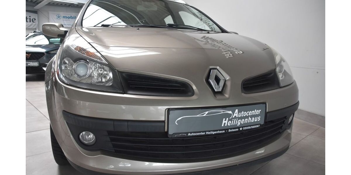Renault Clio 91.885 km 5.980 &euro; Heiligenhaus 42579