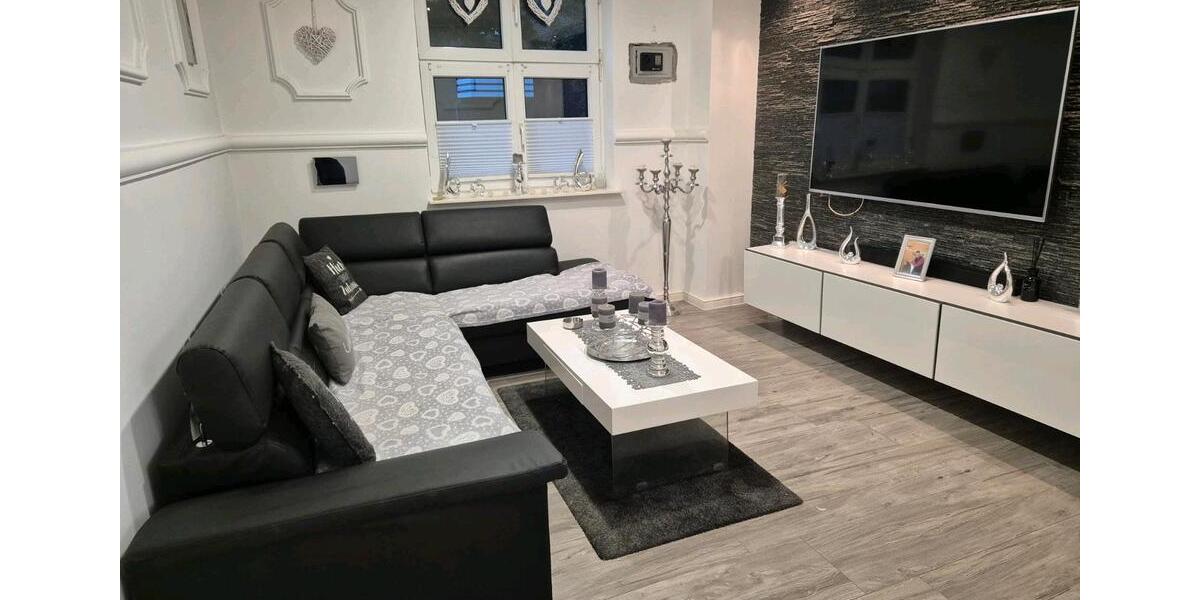 Reihenhaus Duisburg Walsum - 5 Zimmer, 89 m&sup2;, 310.000&euro; | Angebot:24727301