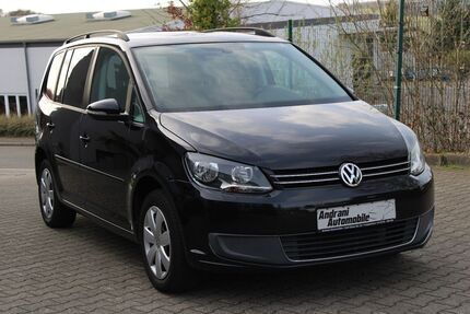 VW Touran 124.187 km 7.990 &euro; Heiligenhaus 42579