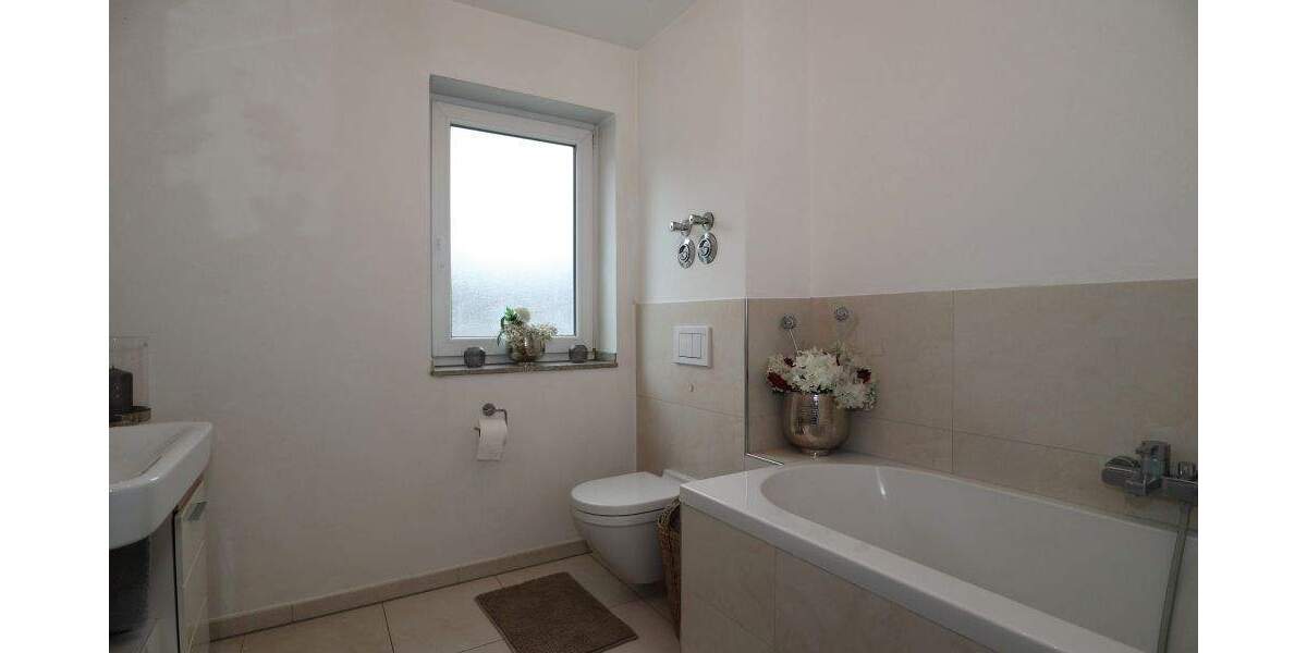 Etagenwohnung Meerbusch / Osterath Osterath - 3 Zimmer, 99 m&sup2;, 459.000&euro; | Angebot:25689661