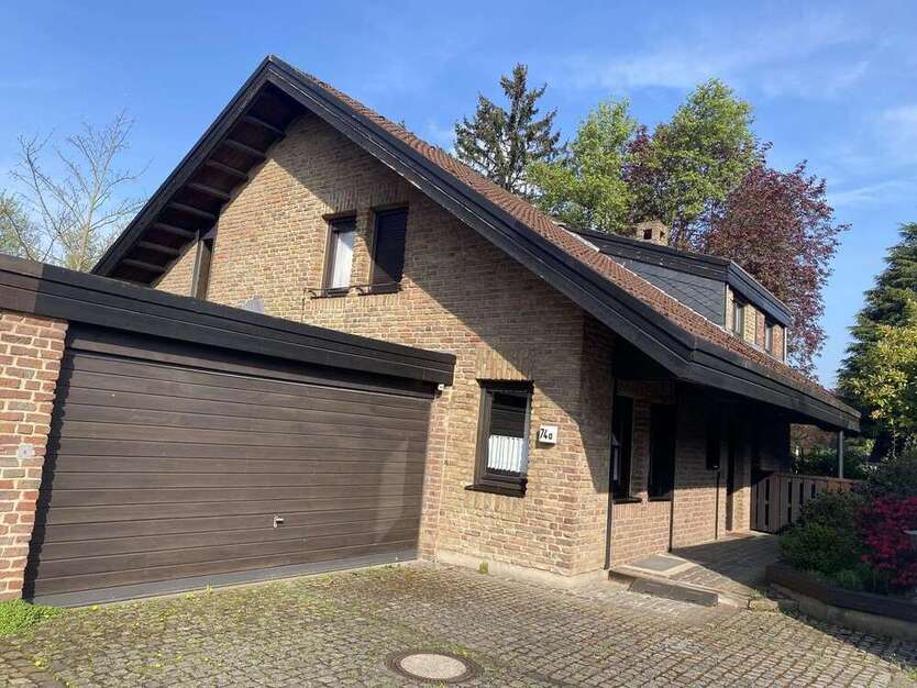 Haus zum Kaufen in Krefeld 814.000 € 160 m²
