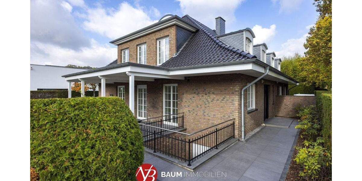 Exklusives Wohnen in Top-Lage von Alt-Meererbusch - Noble Villenhälfte mit hochwertiger Ausstattung 7 zimmer