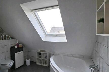 Wohnung Duisburg Huckingen - 3 Zimmer, 69 m&sup2;, 680&euro; | Angebot:26329324