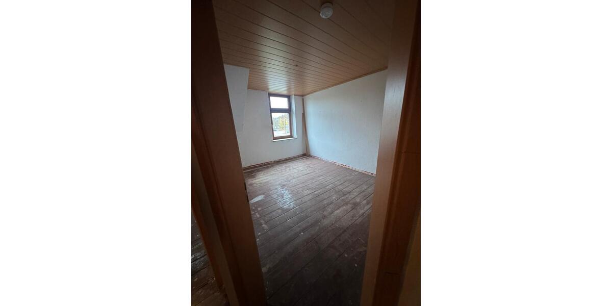 Einfamilienhaus Duisburg Hamborn - 1 Zimmer, 80 m&sup2;, 950&euro; | Angebot:26443104