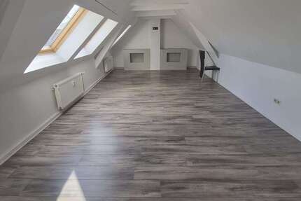 Wohnung Krefeld Krefeld-Mitte - 4.5 Zimmer, 78 m&sup2;, 500&euro; | Angebot:27439577
