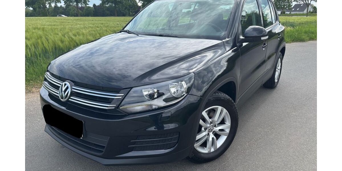 VW Tiguan 171.000 km 8.999 &euro; Willich 47877
