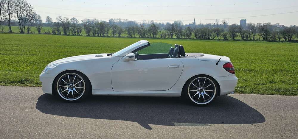 Mercedes-Benz SLK 350 126.000 km 17.900 &euro; Alpen 46519