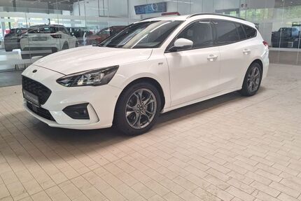 Ford Focus 82.987 km 13.690 &euro; Mülheim an der Ruhr 45478