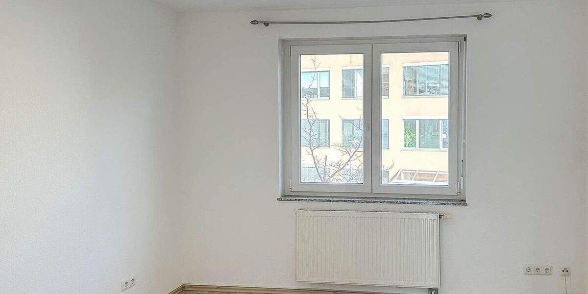 Doppelhaushälfte Düsseldorf Wittlaer - 5 Zimmer, 133 m&sup2;, 2.600&euro; | Angebot:23790209