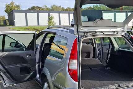 Ford Mondeo 279.970 km 2.200 € Voerde (Niederrhein) 46562