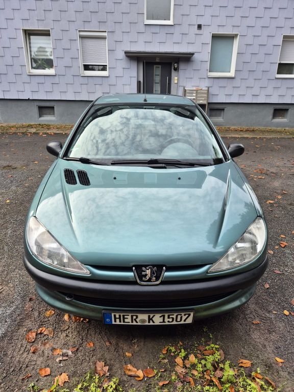 Peugeot 206 130.000 km 1.300 € Herne 44625