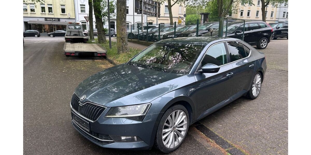 Skoda Superb 226.000 km 12.500 &euro; Gelsenkirchen 45889