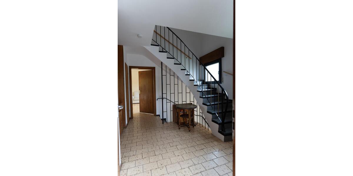 Einfamilienhaus Erkrath - 4 Zimmer, 120 m&sup2;, 520.000&euro; | Angebot:27121123