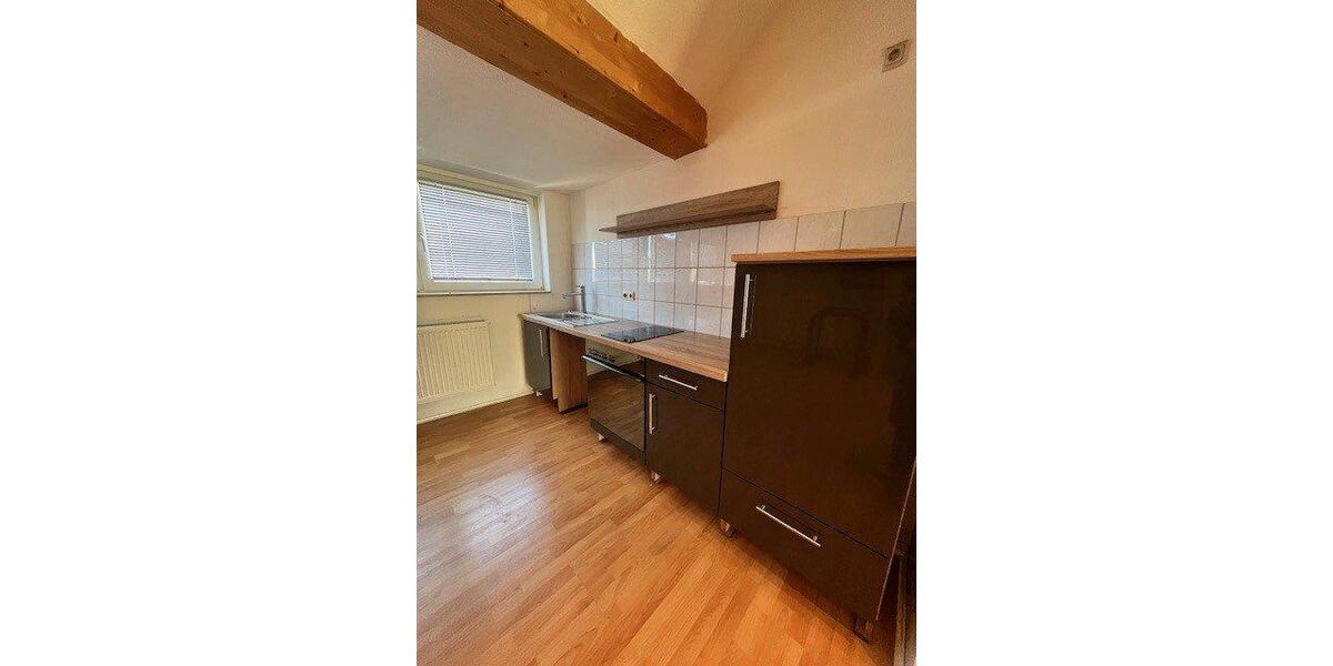 Dachgeschoßwohnung Krefeld Cracau - 2 Zimmer, 46 m&sup2;, 430&euro; | Angebot:26380182