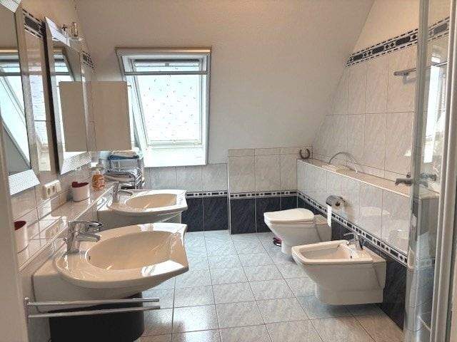Einfamilienhaus Kempen Tönisberg - 9 Zimmer, 315 m&sup2;, 895.000&euro; | Angebot:25693369