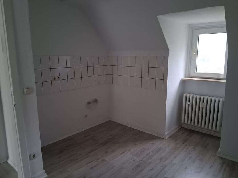 Wohnung zum Mieten in Gelsenkirchen 297 € 39.15 m² 2.5 zimmer