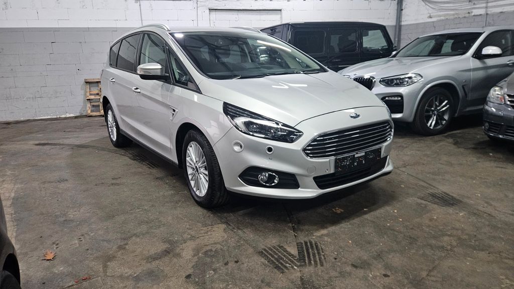 Ford S-Max 145.000 km 8.499 &euro; Neuss OT Barbaraviertel 41460