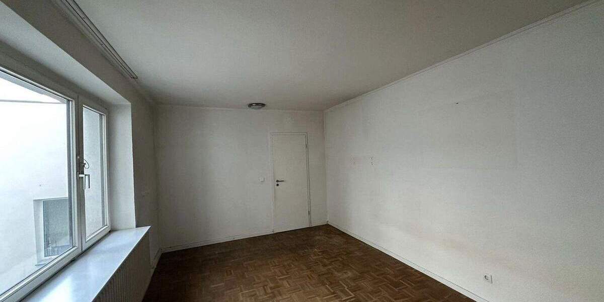 Etagenwohnung Düsseldorf Unterbilk - 3 Zimmer, 73 m&sup2;, 378.000&euro; | Angebot:25798206