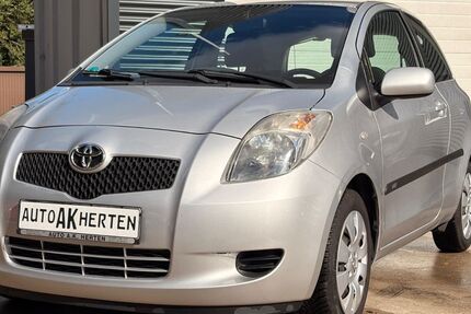Toyota Yaris 74.000 km 3.950 € Herten 45699