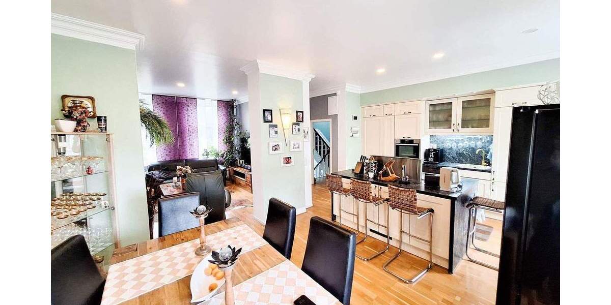 Mehrfamilienhaus, Wohnhaus Krefeld Linn - 8 Zimmer, 204 m&sup2;, 599.000&euro; | Angebot:25755263