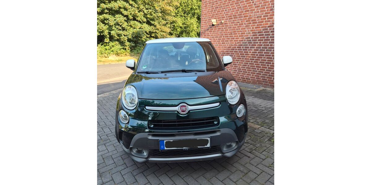 Fiat 500L 106.000 km 6.890 &euro; Gelsenkirchen 45896