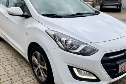 Hyundai i30 297.435 km 4.000 &euro; Moers 47445
