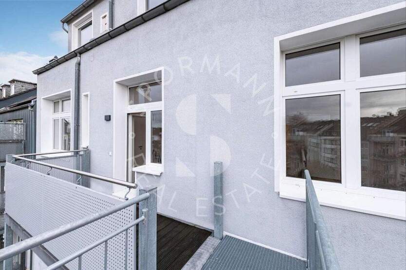 Kernsanierter Wohntraum in Düsseldorfer Altbauklassiker 2 zimmer