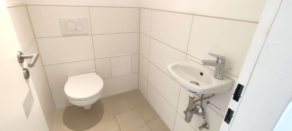 Etagenwohnung Krefeld - 3 Zimmer, 82 m&sup2;, 779&euro; | Angebot:26381551