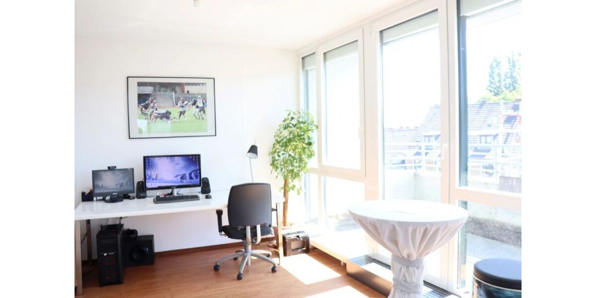 Düsseldorf Derendorf - Moderne 2 Zimmer Whng mit sehr großer Dachterasse und Balkon 2 zimmer