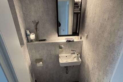 Wohnung Duisburg Mittelmeiderich - 4 Zimmer, 126 m&sup2;, 880&euro; | Angebot:26373619