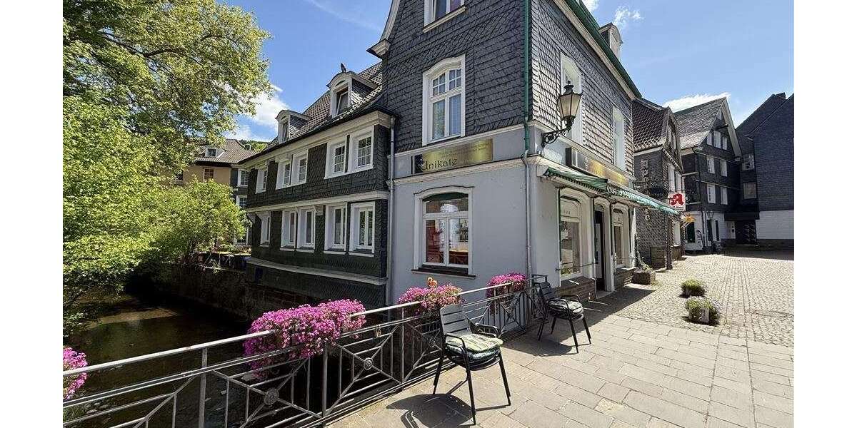 Einfamilienhaus Velbert Langenberg - 10 Zimmer, 147 m&sup2;, 399.000&euro; | Angebot:25201314