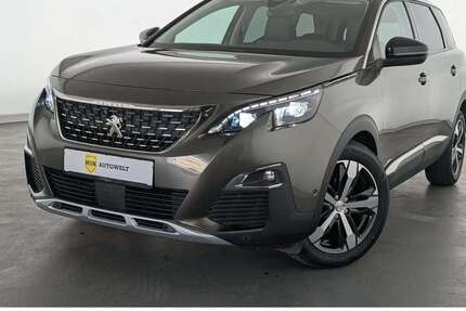 Peugeot 5008 80.800 km 15.960 &euro; Düsseldorf 40599