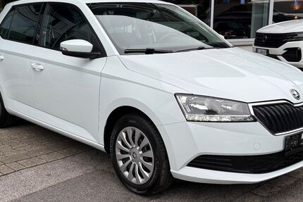 Skoda Fabia 65.125 km 9.399 € Essen 45139