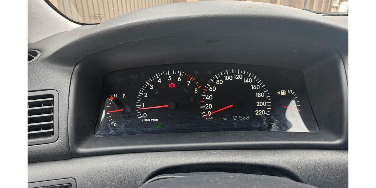 Toyota Corolla 122.570 km 4.300 &euro; Duisburg 47053