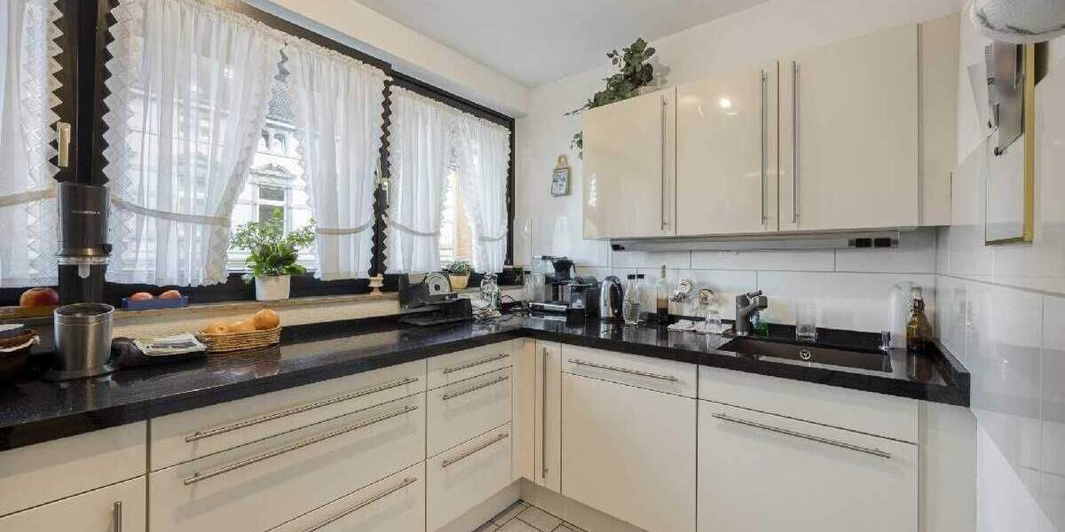 Etagenwohnung Ratingen Zentrum - 4 Zimmer, 126 m&sup2;, 448.700&euro; | Angebot:24543834