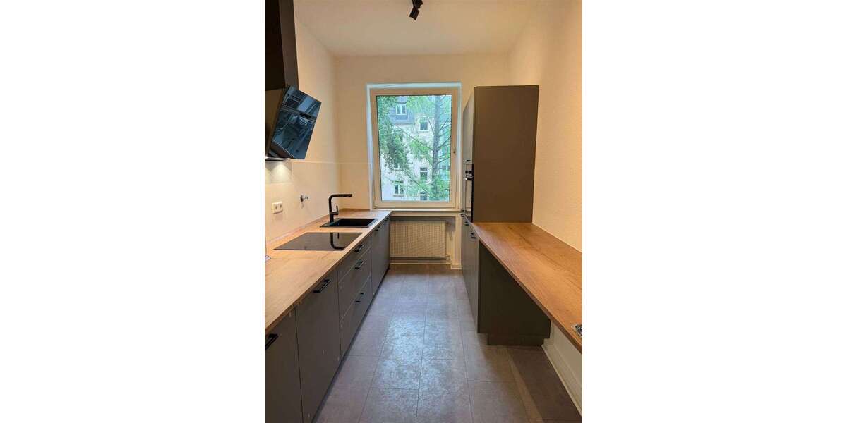 Etagenwohnung Düsseldorf Derendorf - 3 Zimmer, 75 m&sup2;, 1.350&euro; | Angebot:26875784