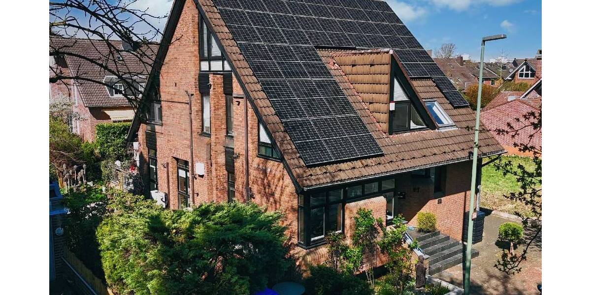 Wohnen 2.0 - So wohnt man heute! Freistehendes luxuriöses EFH in bester Lage von Neuss - Furth 9 zimmer