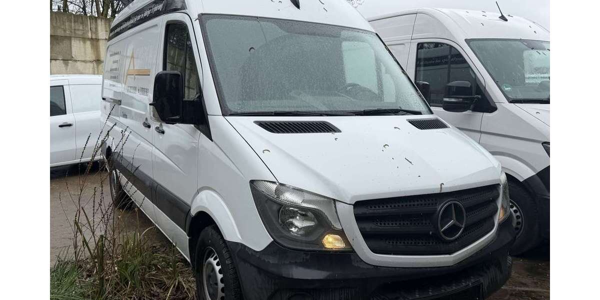 Mercedes-Benz Sprinter 90.479 km 15.950 &euro; Krefeld 47805