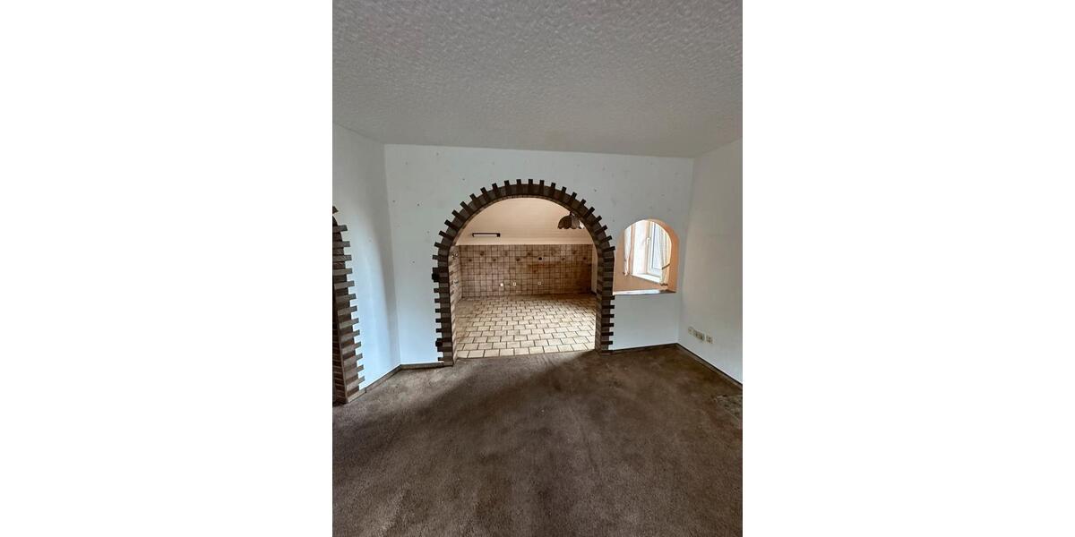 Dachgeschoßwohnung Essen Stadtbezirk VI - 3 Zimmer, 74 m&sup2;, 850&euro; | Angebot:26110167