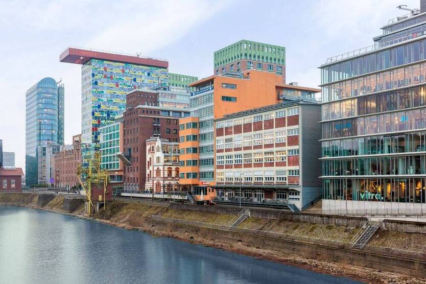 Schöne Büroräume direkt im Medienhafen im CoworkingSpace - All-in-Miete