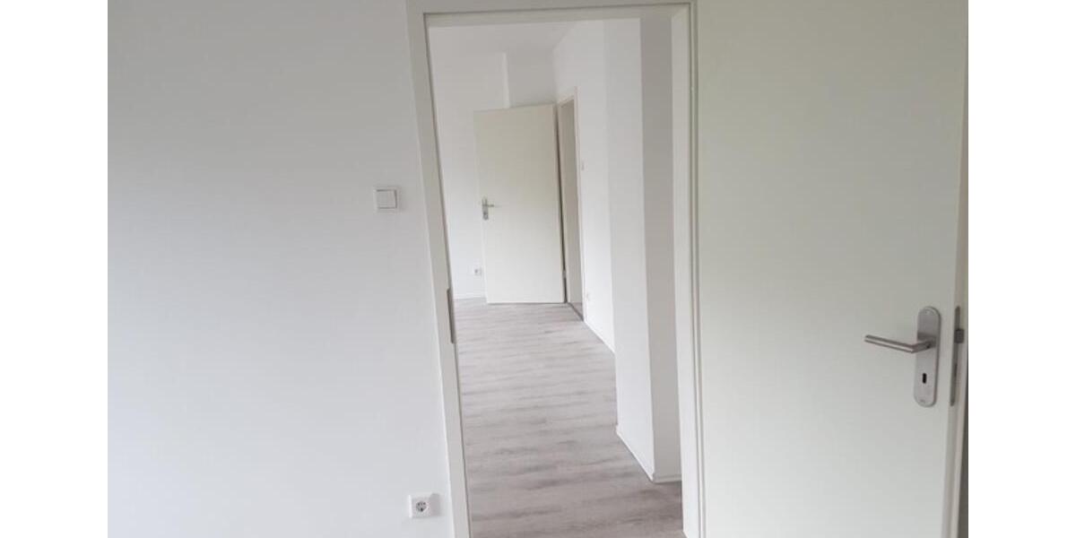 Etagenwohnung Oberhausen Rothebusch - 3 Zimmer, 93 m&sup2;, 720&euro; | Angebot:25349149