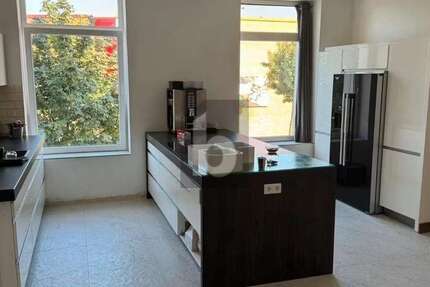 Haus Duisburg Laar - 25 Zimmer, 826 m&sup2;, 1.500.000&euro; | Angebot:27426103